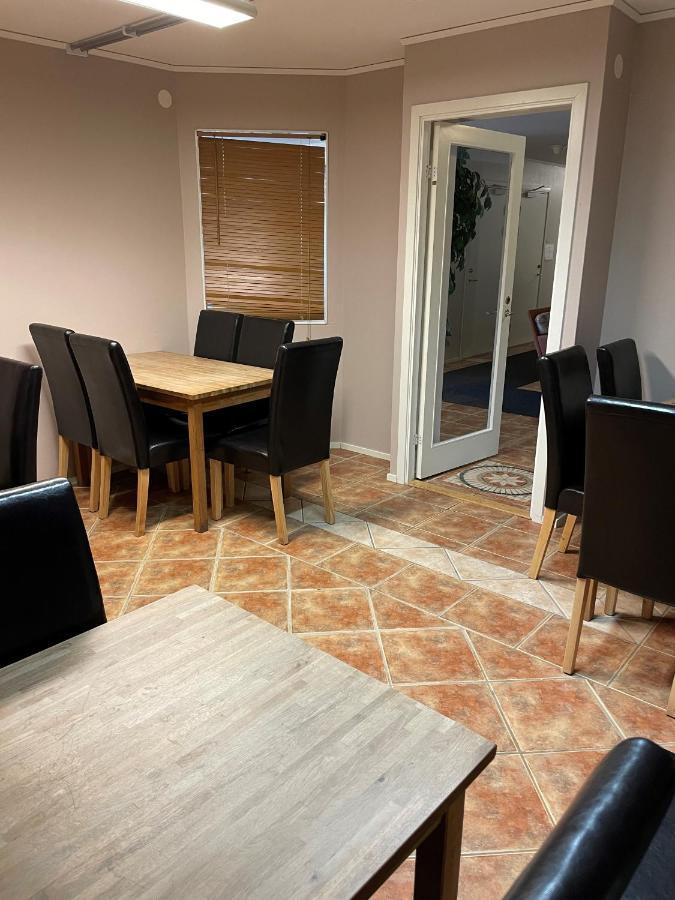 Bjoerkbackens Vandrarhem I Vimmerby Bagian luar foto